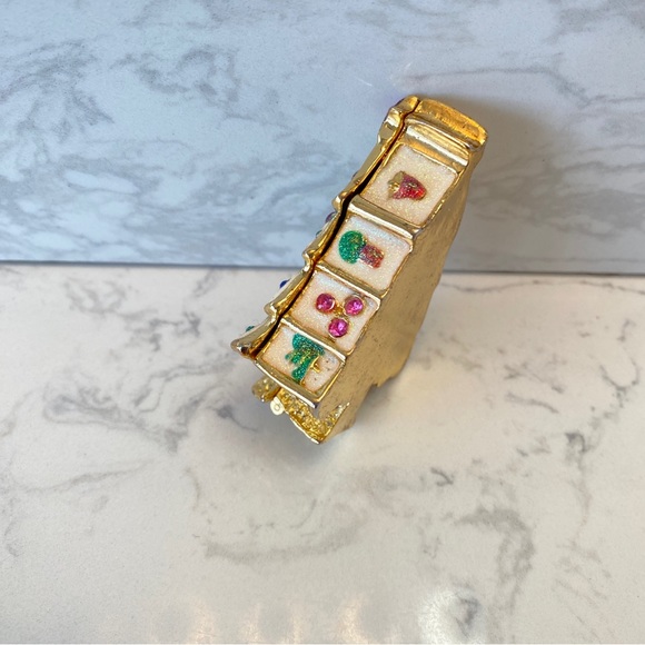 Enameled hinged miniature Christmas tree trinket box - Picture 3 of 10